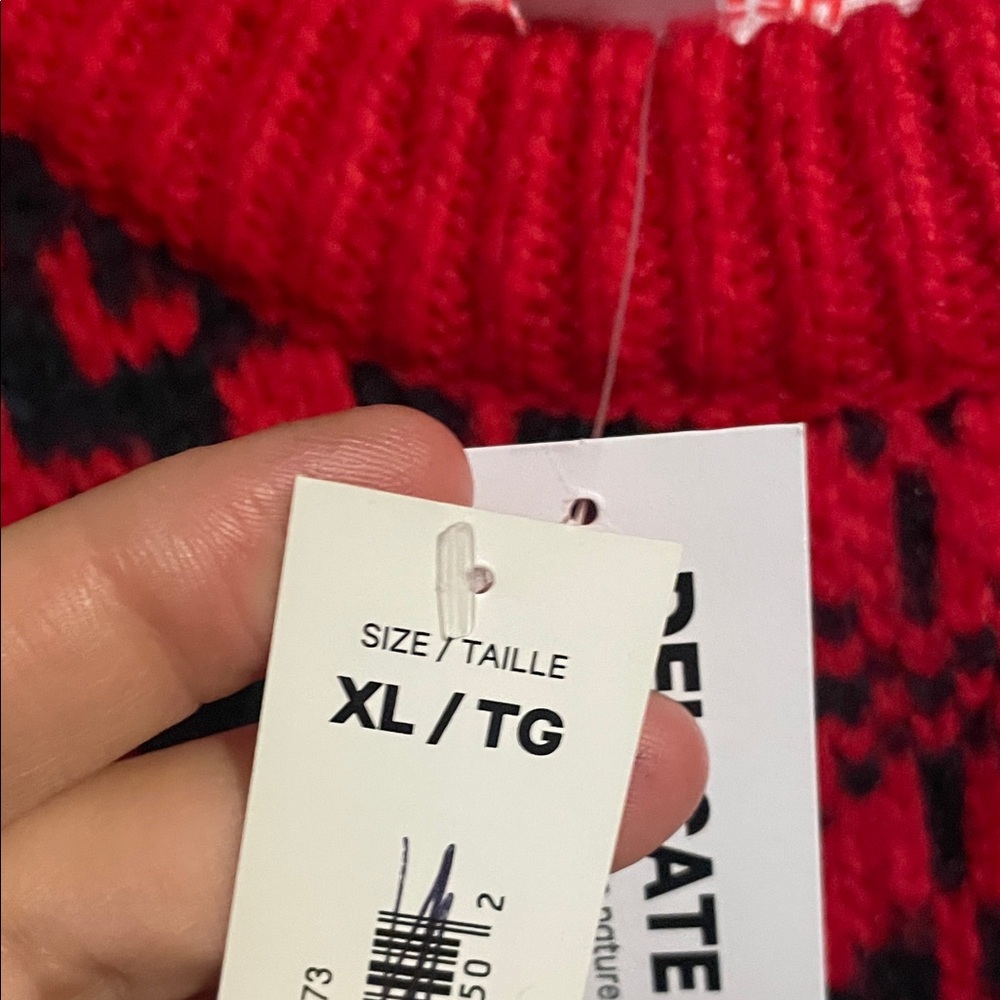 Joe Fresh Red and Black Geometric Women's Sweater - Picture 2 of 6